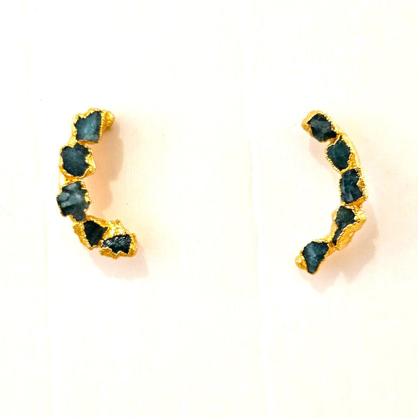 Media Luna Studs